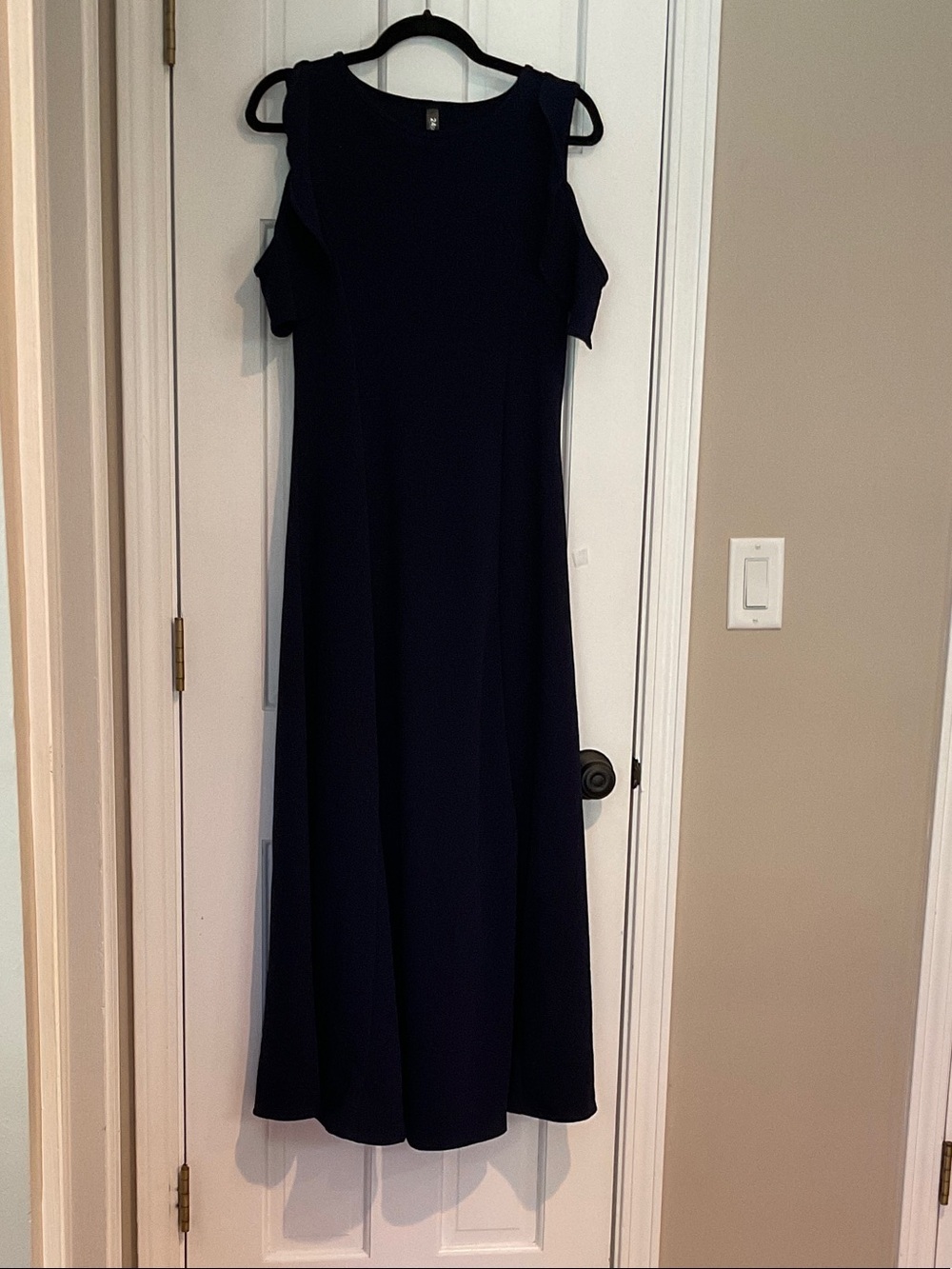 Cold-Shoulder Maxi Dress in Navy Blue